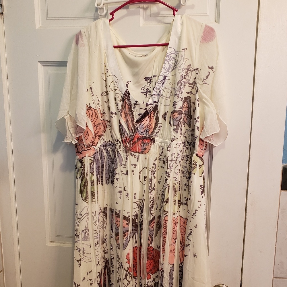 Maurice's size 3 butterfly print lined dress